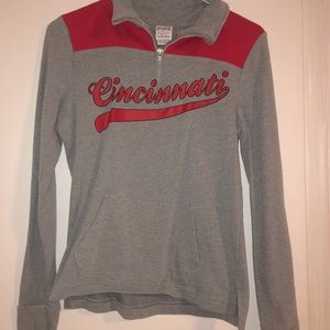 Victoria’s Secret PINK Cincinnati quarter zip. XS